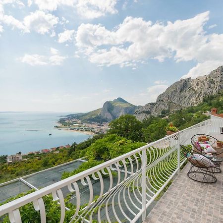 Holiday Home Figa Omiš Eksteriør bilde