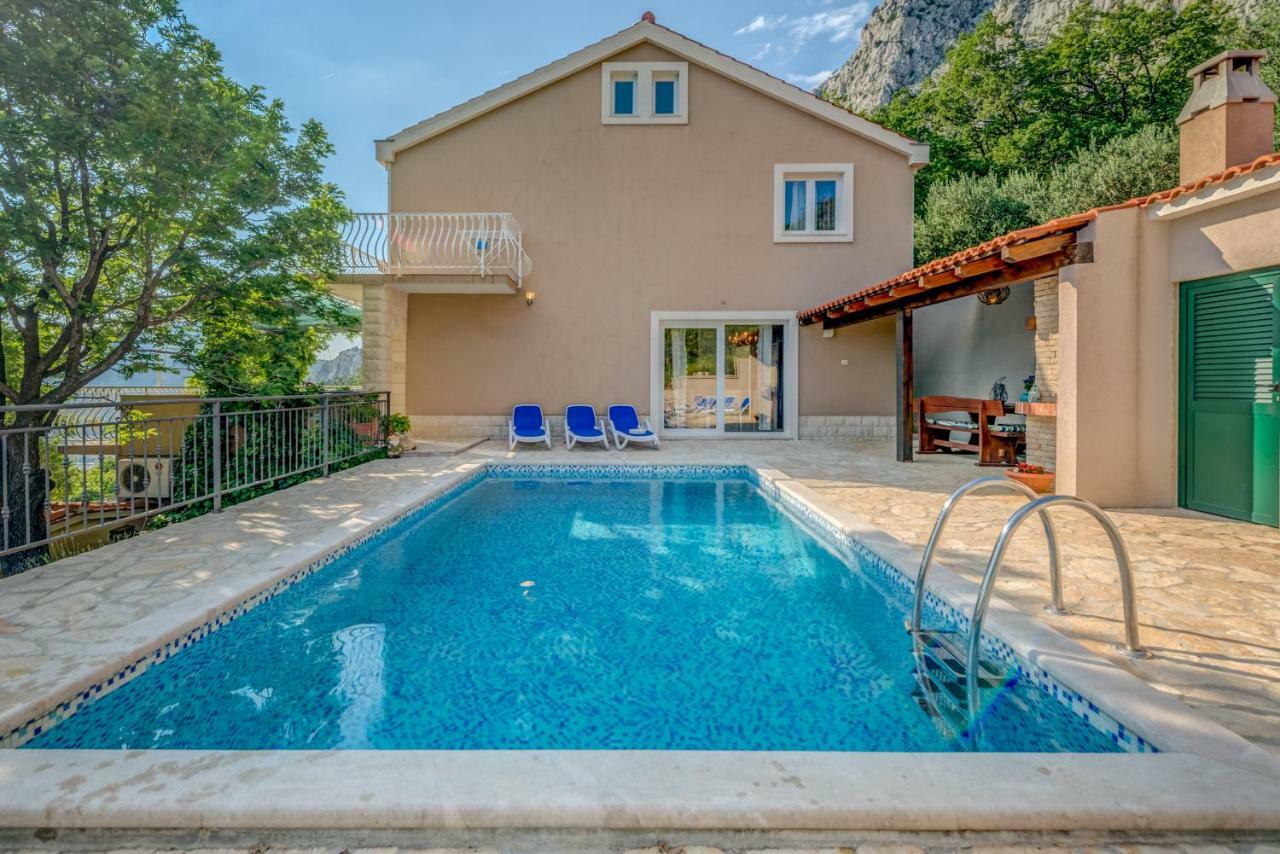 Holiday Home Figa Omiš Eksteriør bilde
