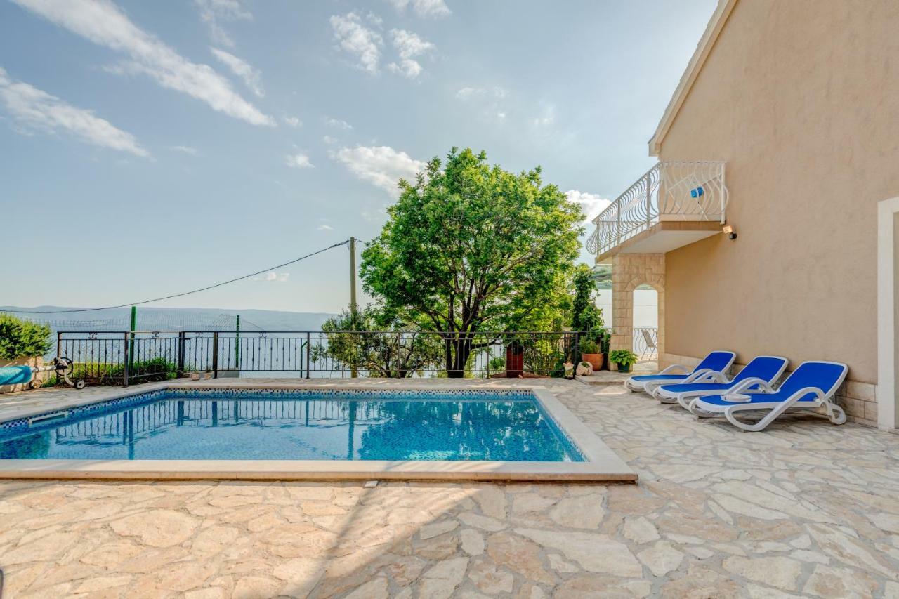 Holiday Home Figa Omiš Eksteriør bilde