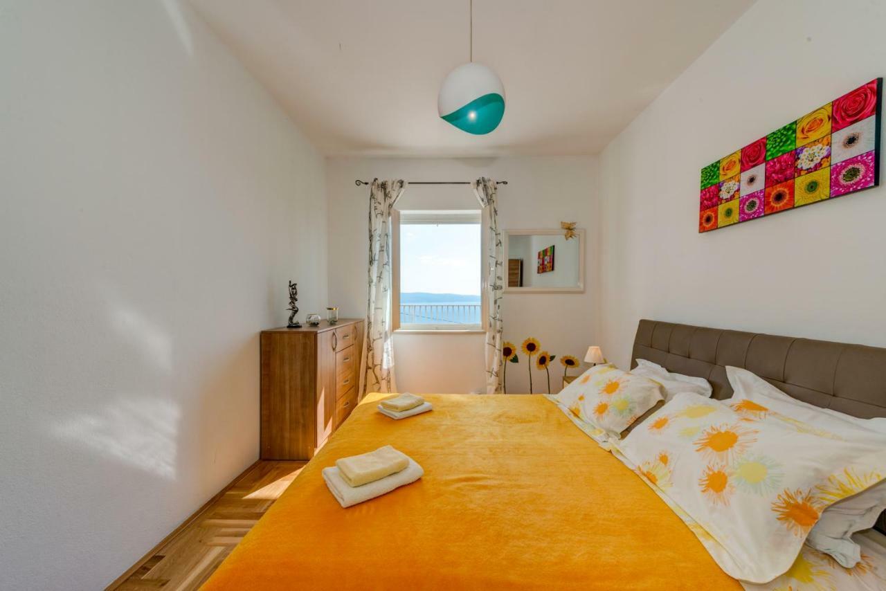 Holiday Home Figa Omiš Eksteriør bilde