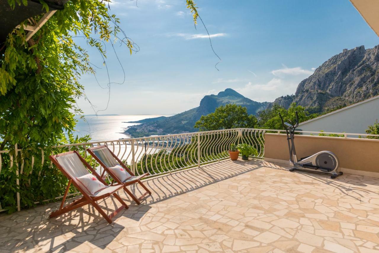 Holiday Home Figa Omiš Eksteriør bilde