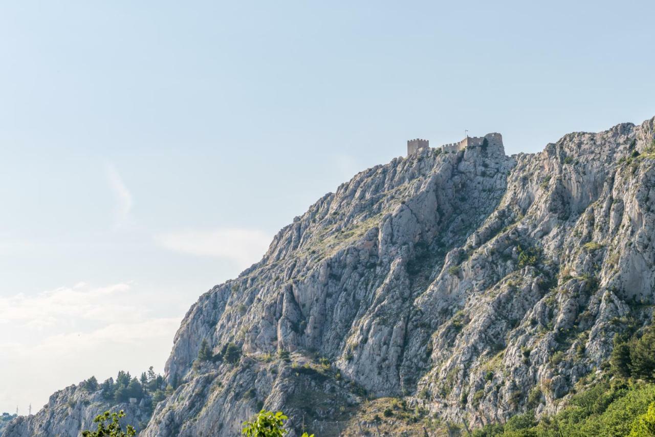 Holiday Home Figa Omiš Eksteriør bilde